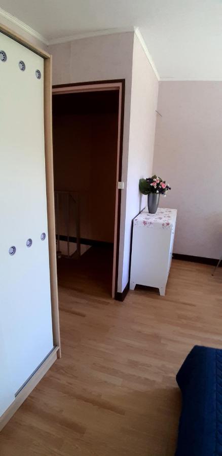Chez Josie, Chambre 18Mcarre Dans Une Longere Normande Francheville  Экстерьер фото