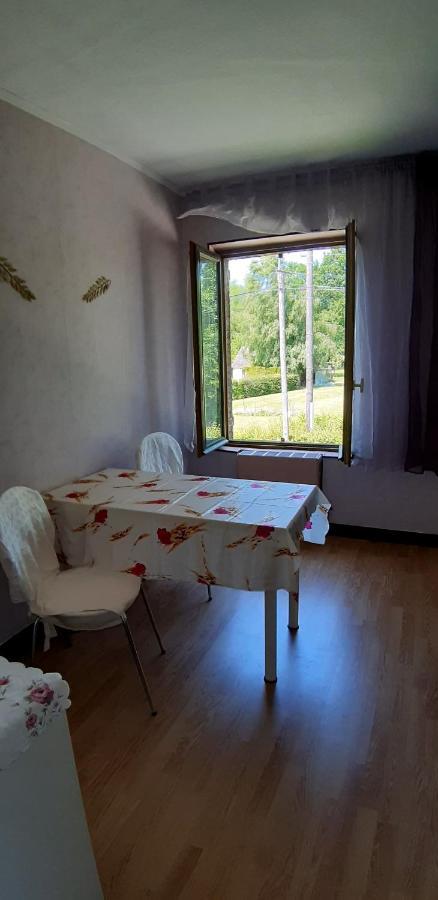 Chez Josie, Chambre 18Mcarre Dans Une Longere Normande Francheville  Экстерьер фото